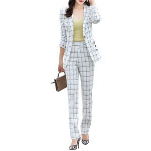 Bossy Chic Womens  2Pc Blazer & Pant Set